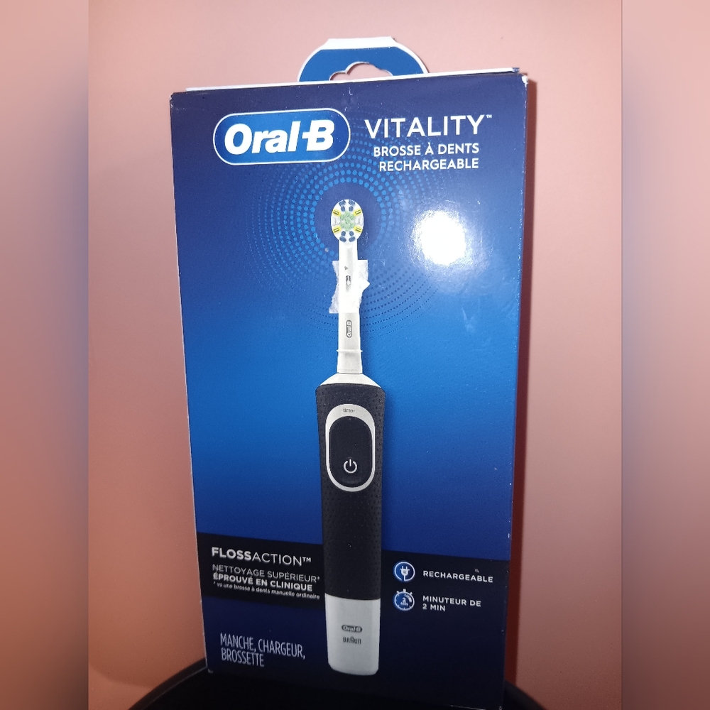 NEW Oral-B Vitality Electric Toothbrush FlossAction Timer